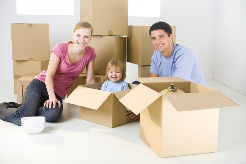 Flexible pricing options for local storage jobs and moving support