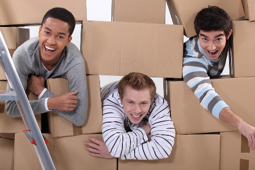 Customer booking and agreement documents for storage service