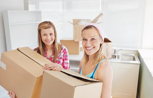 Supplier due diligence and risk assessment in a storage supply chain