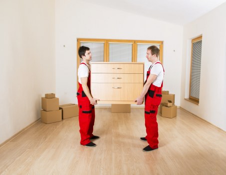 Secure short-term storage space in Freezywater for moving and renovations